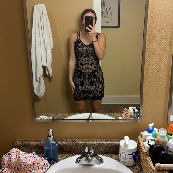 Lulu’s Black Sequin Mini Dress - Picture 6 of 7